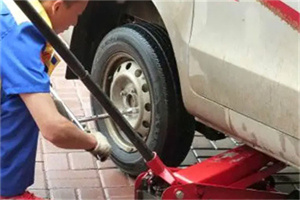 榕江附近拖车24小时服务热线电话